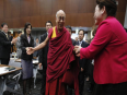Trung Quốc muốn bóp nghẹt tiếng nói của Đạt Lai Lạt Ma ở Tây Tạng